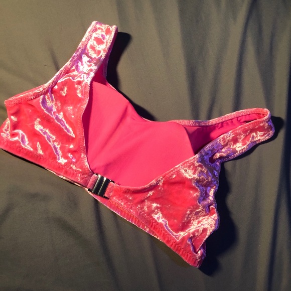 “Birds of Prey” Spirit pink velvet bra-let - Picture 5 of 5